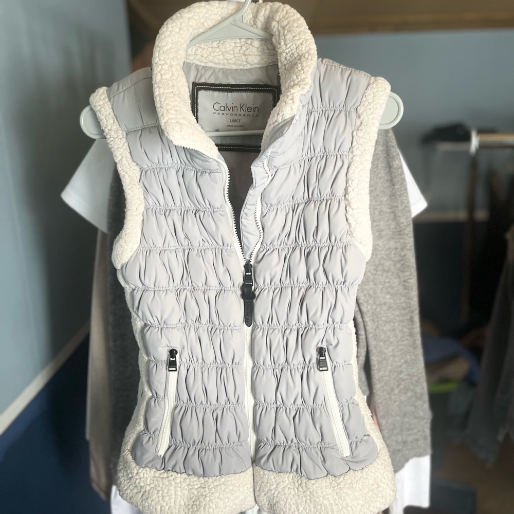Calvin Klein Vest